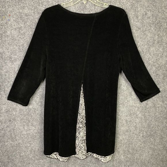 Chicos Travelers Tunic Top Women M Black With B&W Animal Print  Back 3/4 Sleeve - Picture 6 of 12
